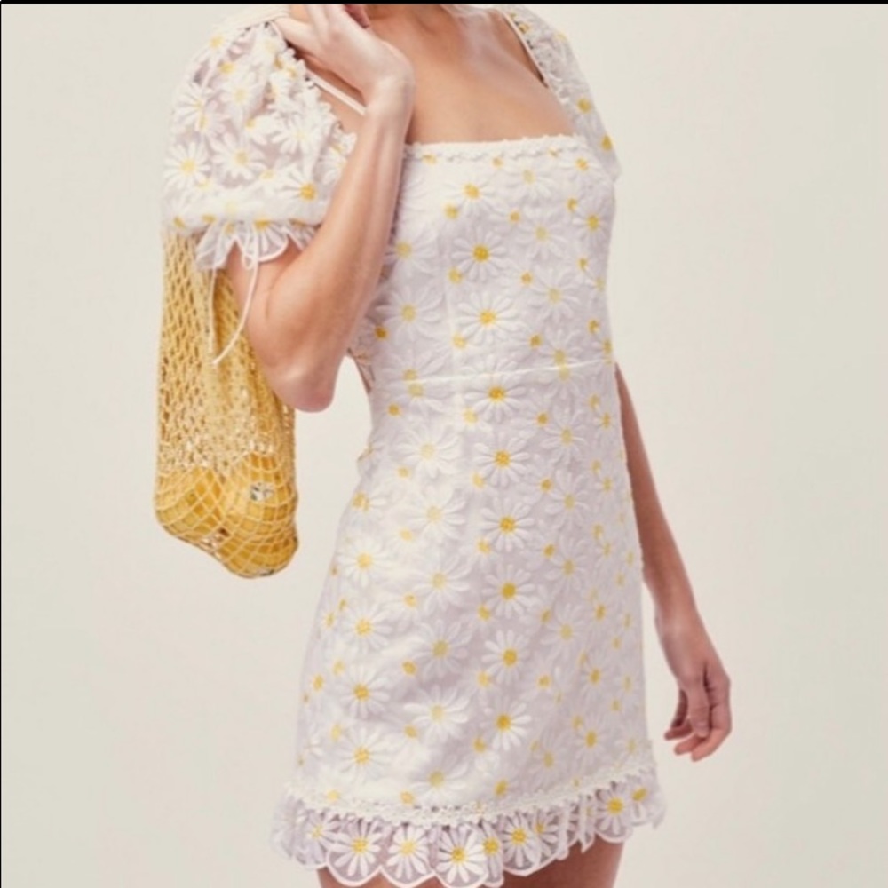 For love and lemons brulee daisy dress!